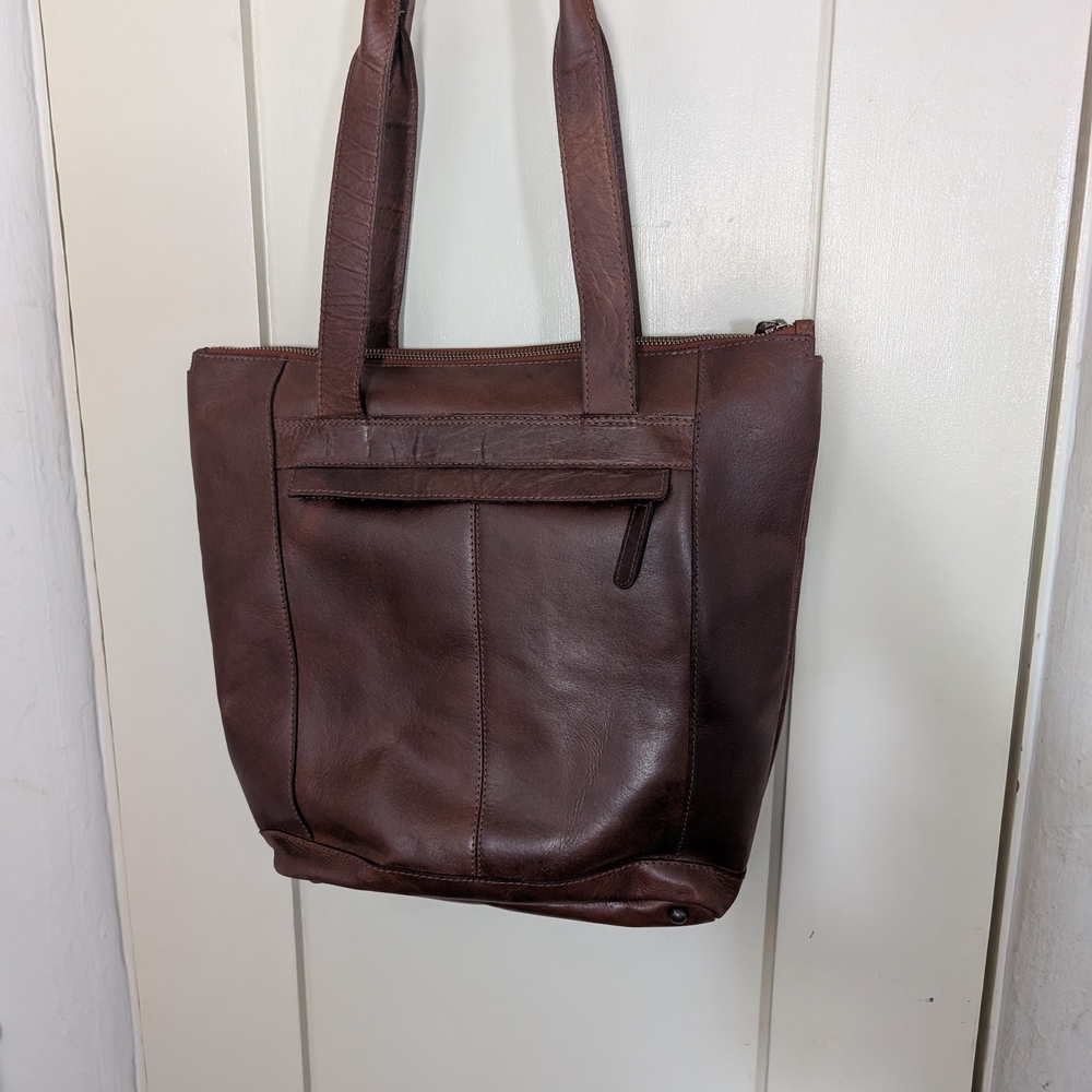 Elegant Brown Leather Tote Bag